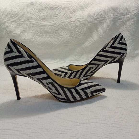 Nine West Stilettos Heels Size 6M Black & White Chevron Pointed Toe Womens - Picture 6 of 10